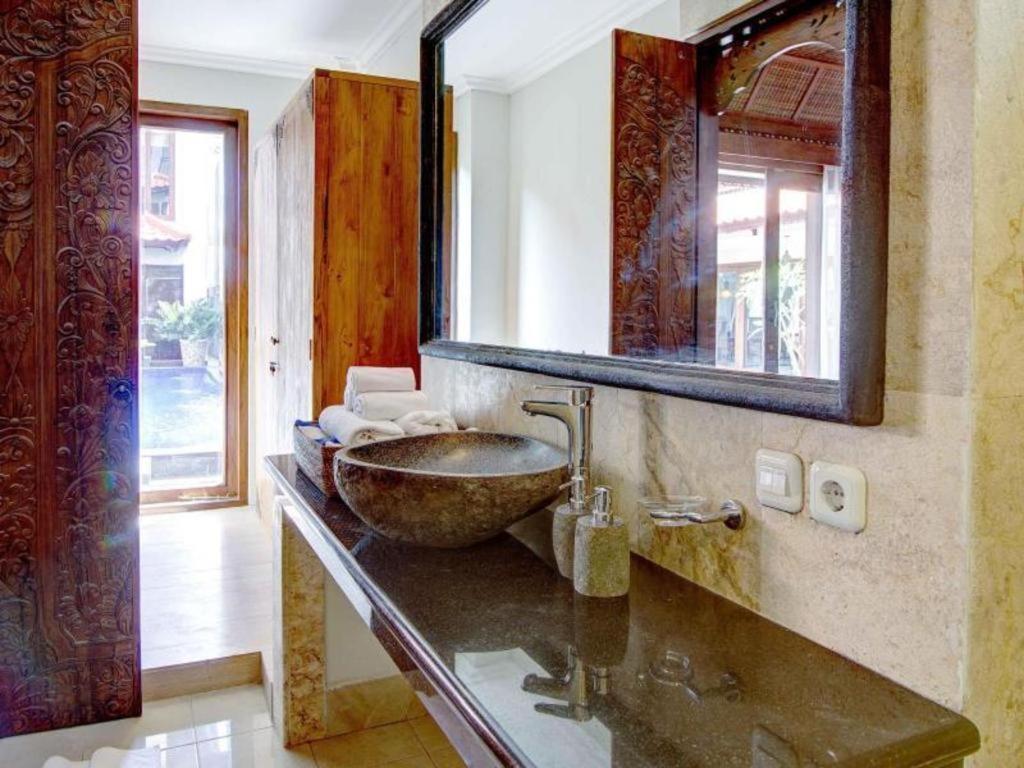 Hastinapura Residence Jimbaran Zewnętrze zdjęcie