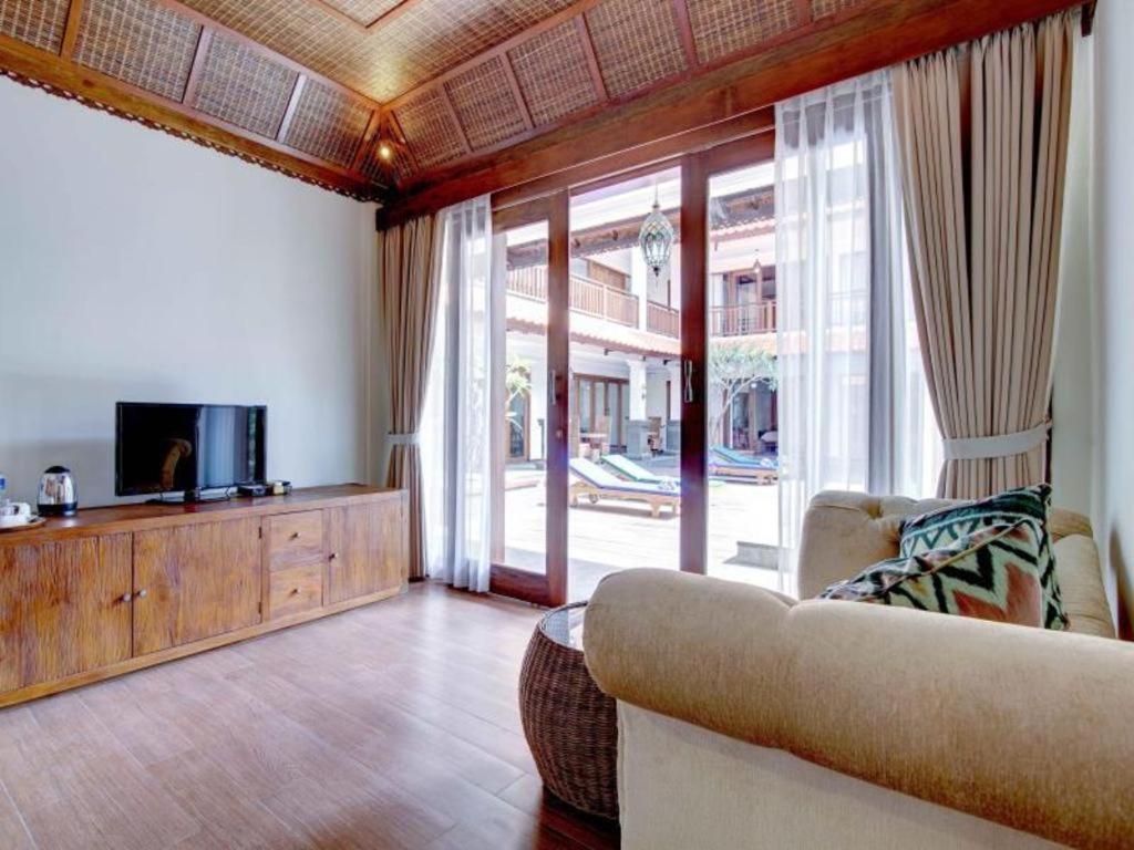 Hastinapura Residence Jimbaran Zewnętrze zdjęcie