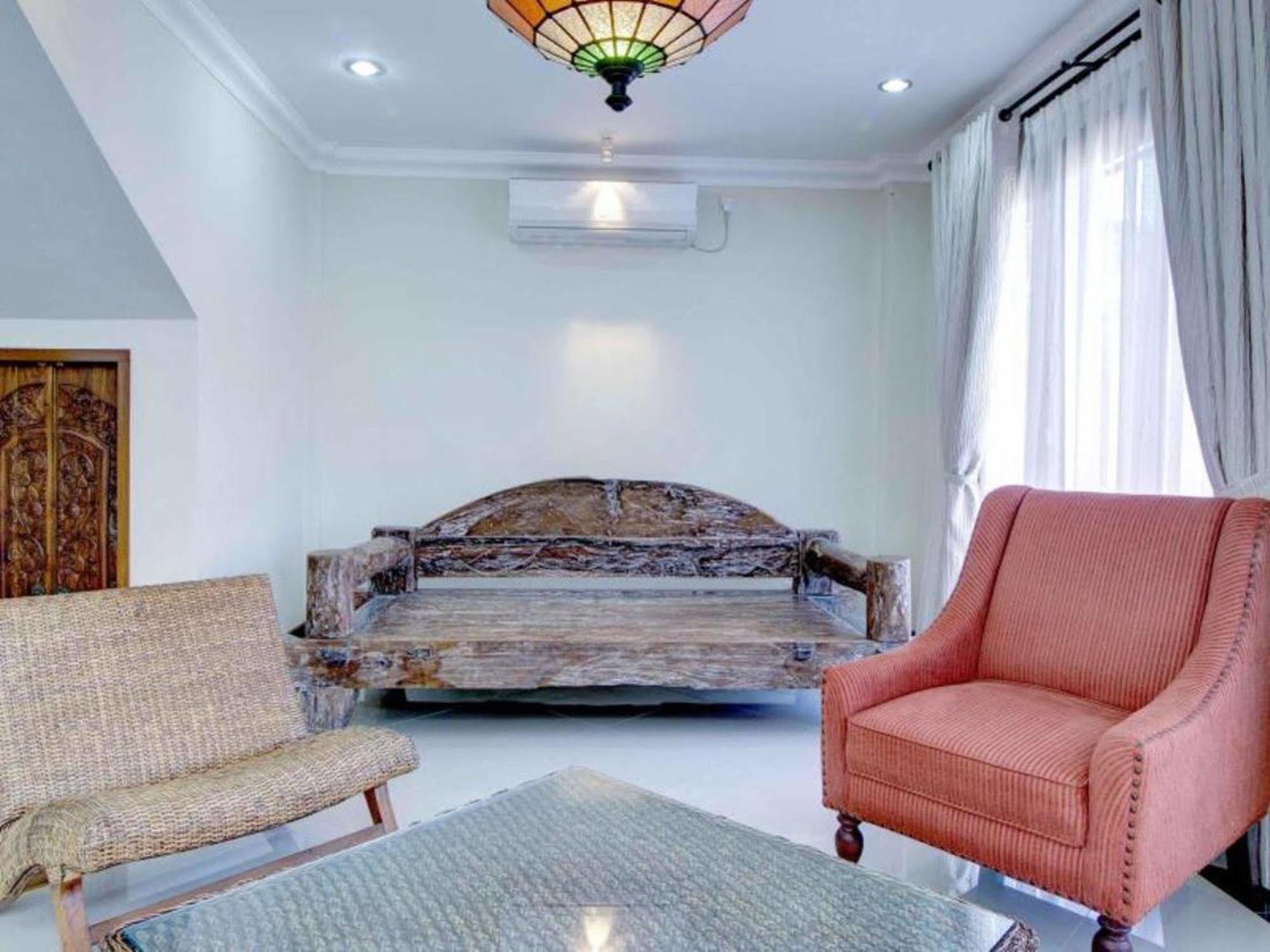 Hastinapura Residence Jimbaran Zewnętrze zdjęcie